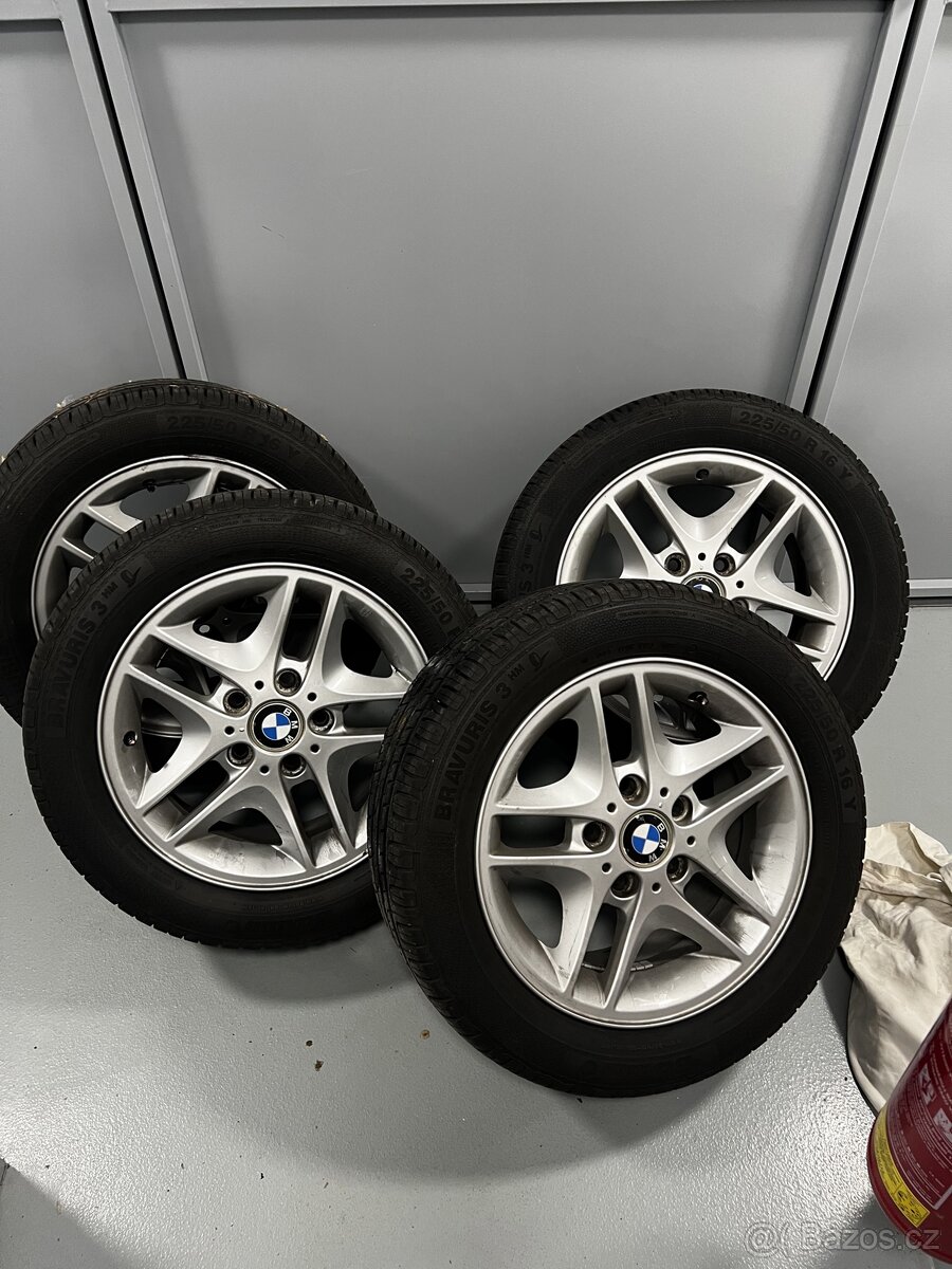 Kola BMW R16 + zanovní pneu