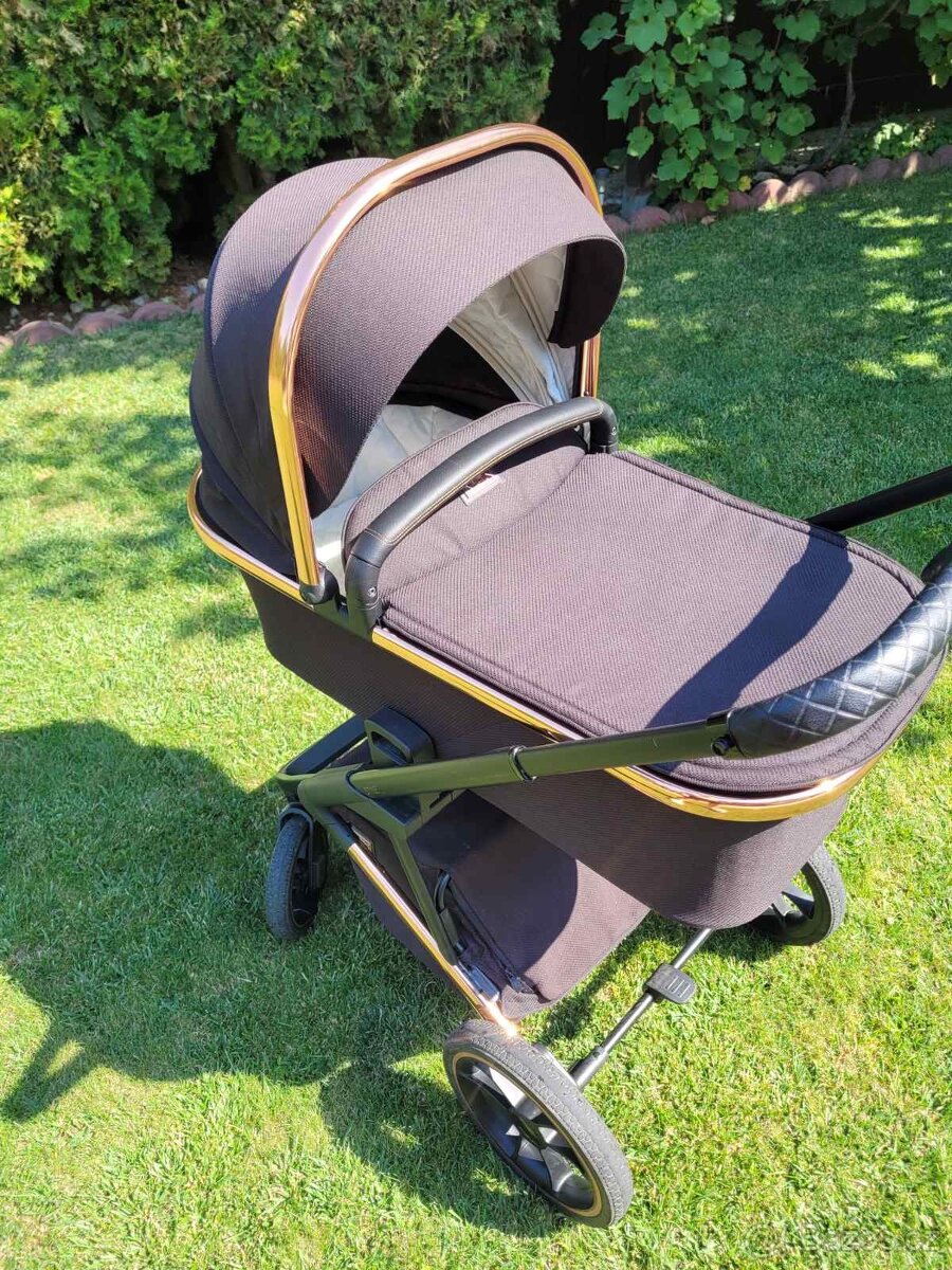 Prodám kočárek Moon Style
