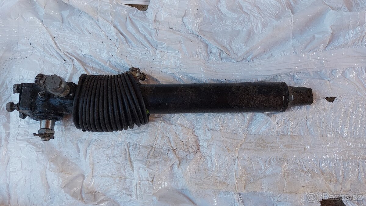 Zetor posilovač řízení