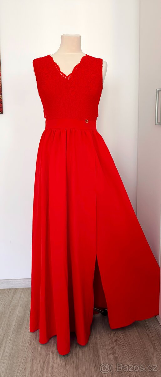 Plesové/společenské šaty s. Moriss