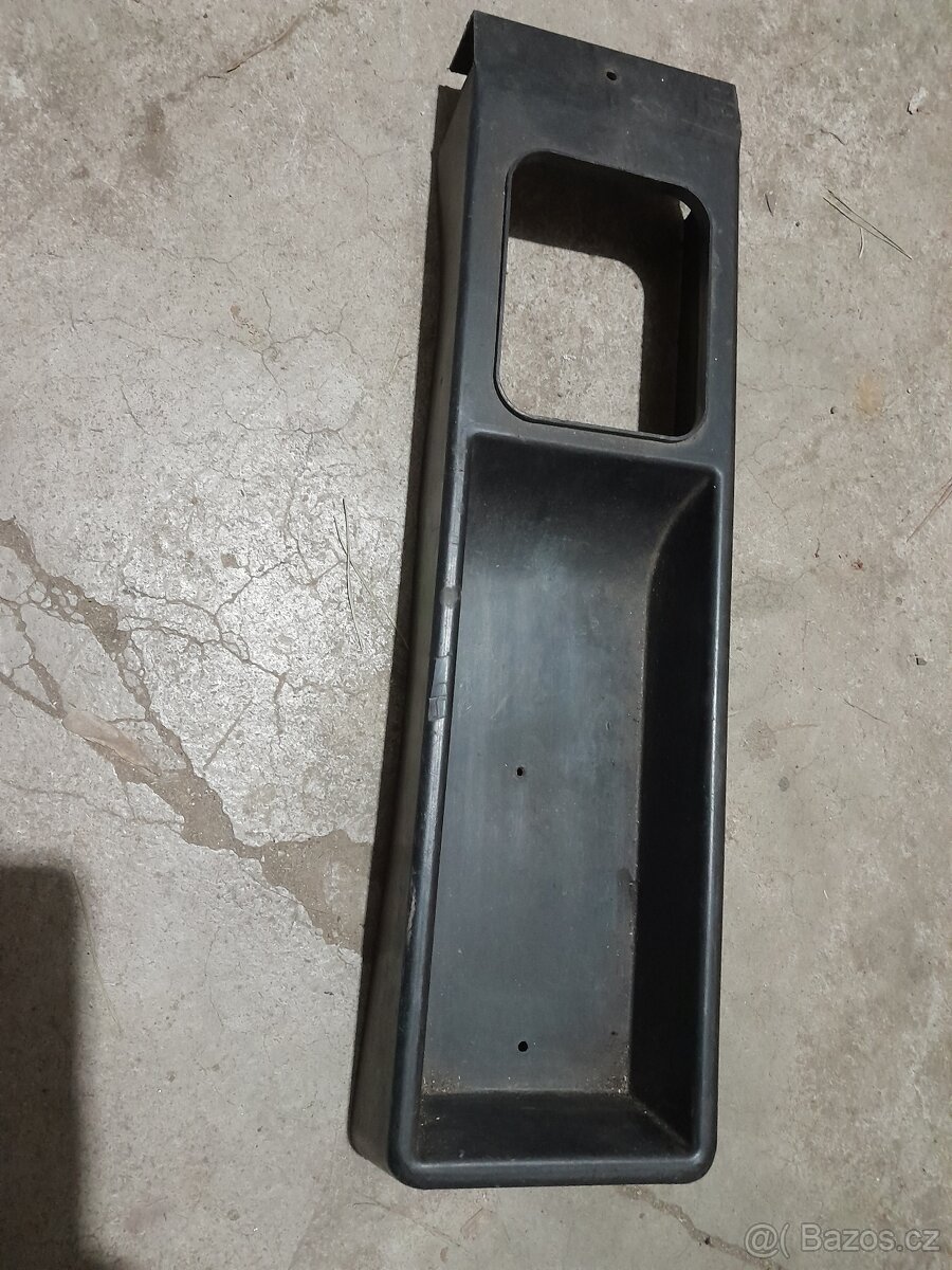 škoda 120 středový panel