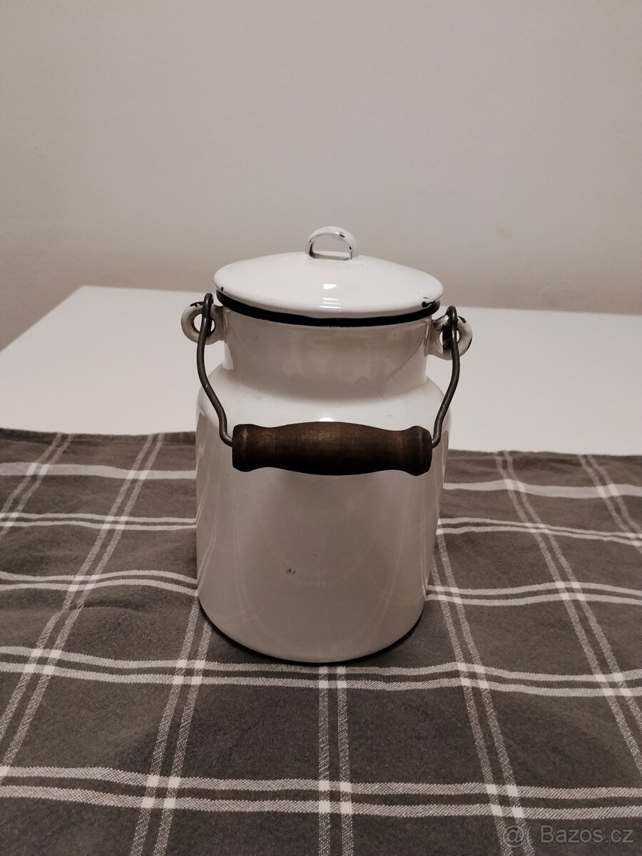 Nádoba na mleko
