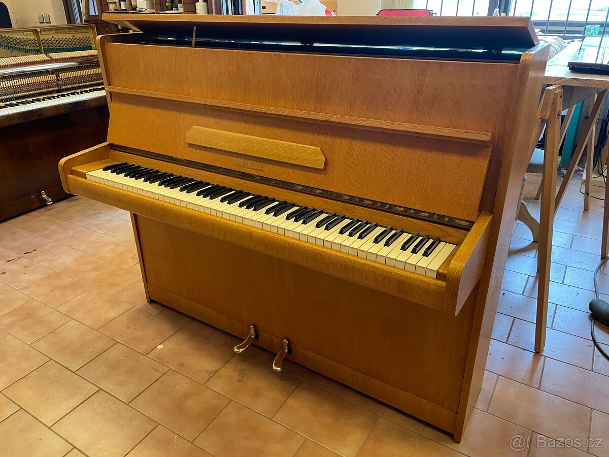 Pianino Schölze 110 jasan