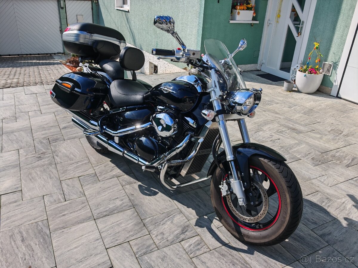 Suzuki Intruder M800