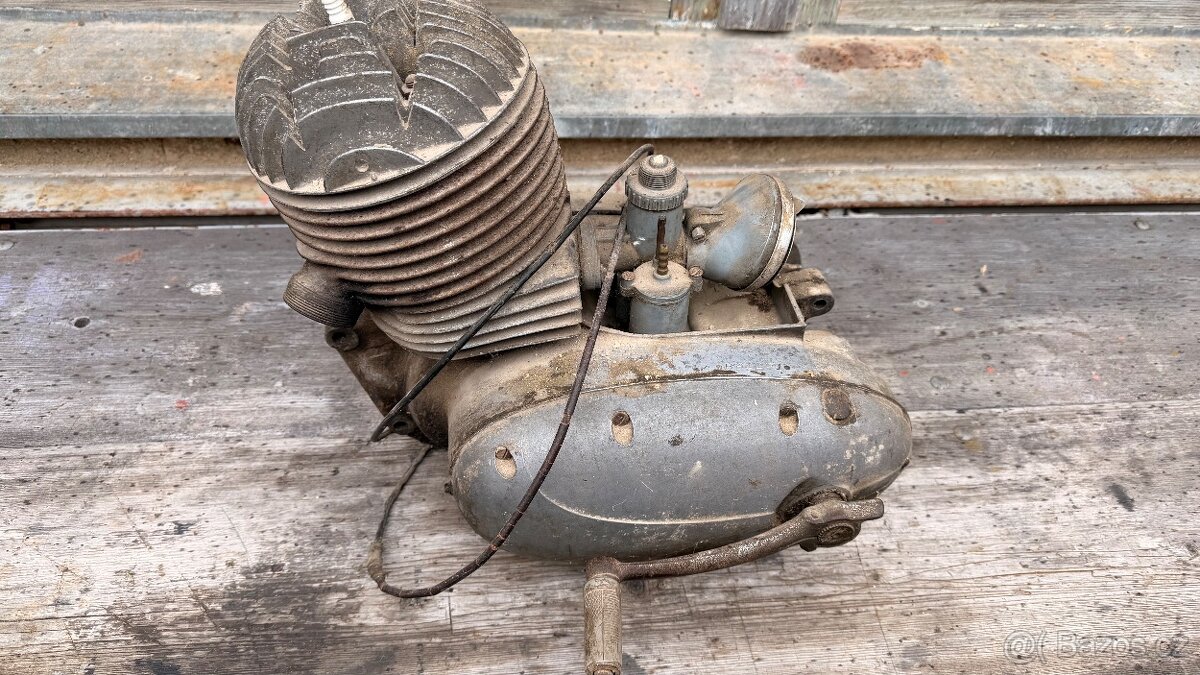 Prodám motor ČZ 175