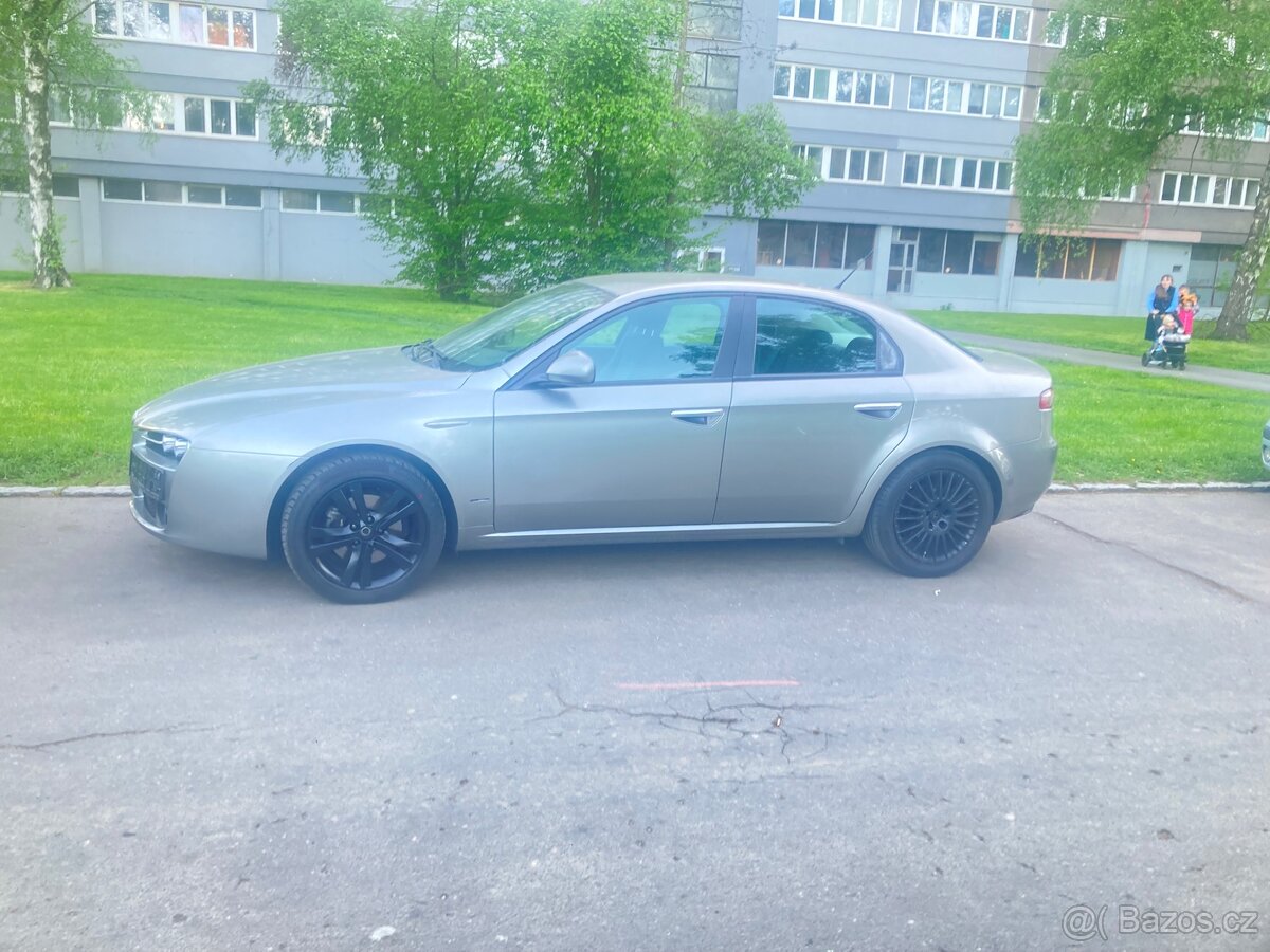Prodám ALFA ROMEO 159 JTDM
