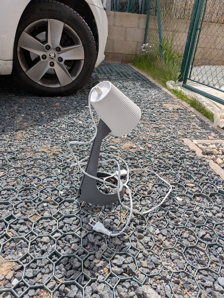 lampička ikea SVALLET