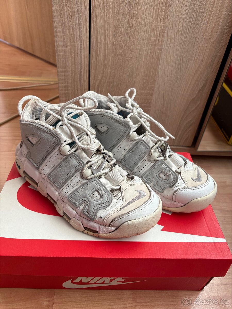 Nike uptempo