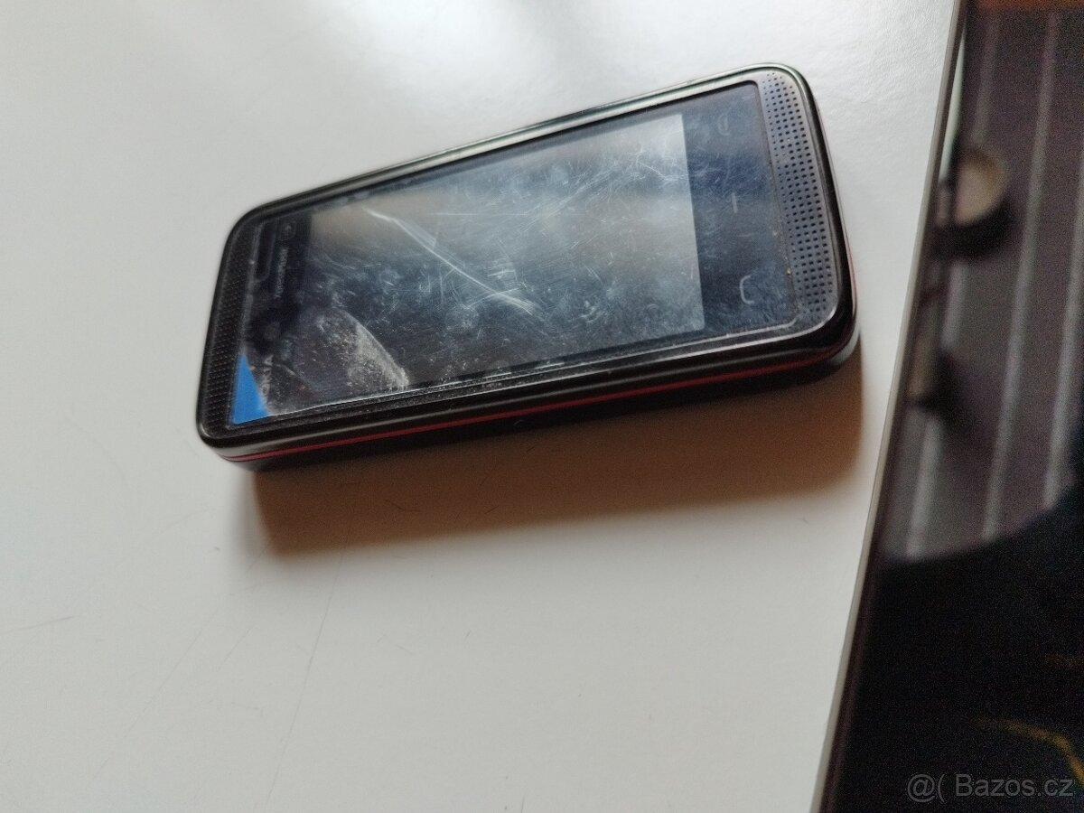 Nokia 5530