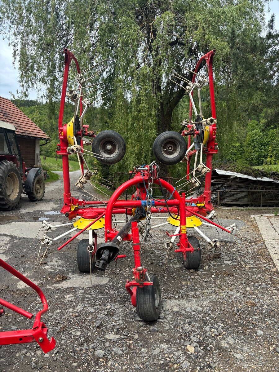 Prodám obraceč sena Pöttinger HIT 540 N (ZK 2051) – záběr 5,