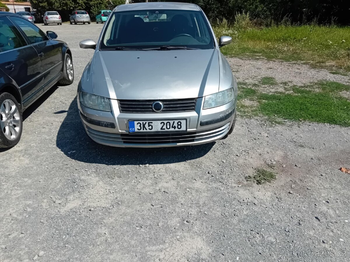 Fiat stilo 1.6 prodám díly z auta