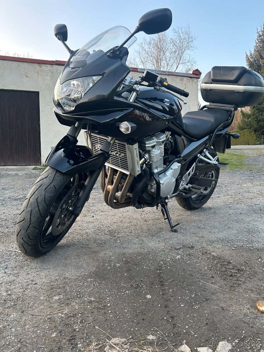 Suzuki GSF 650S Bandit rok 2009