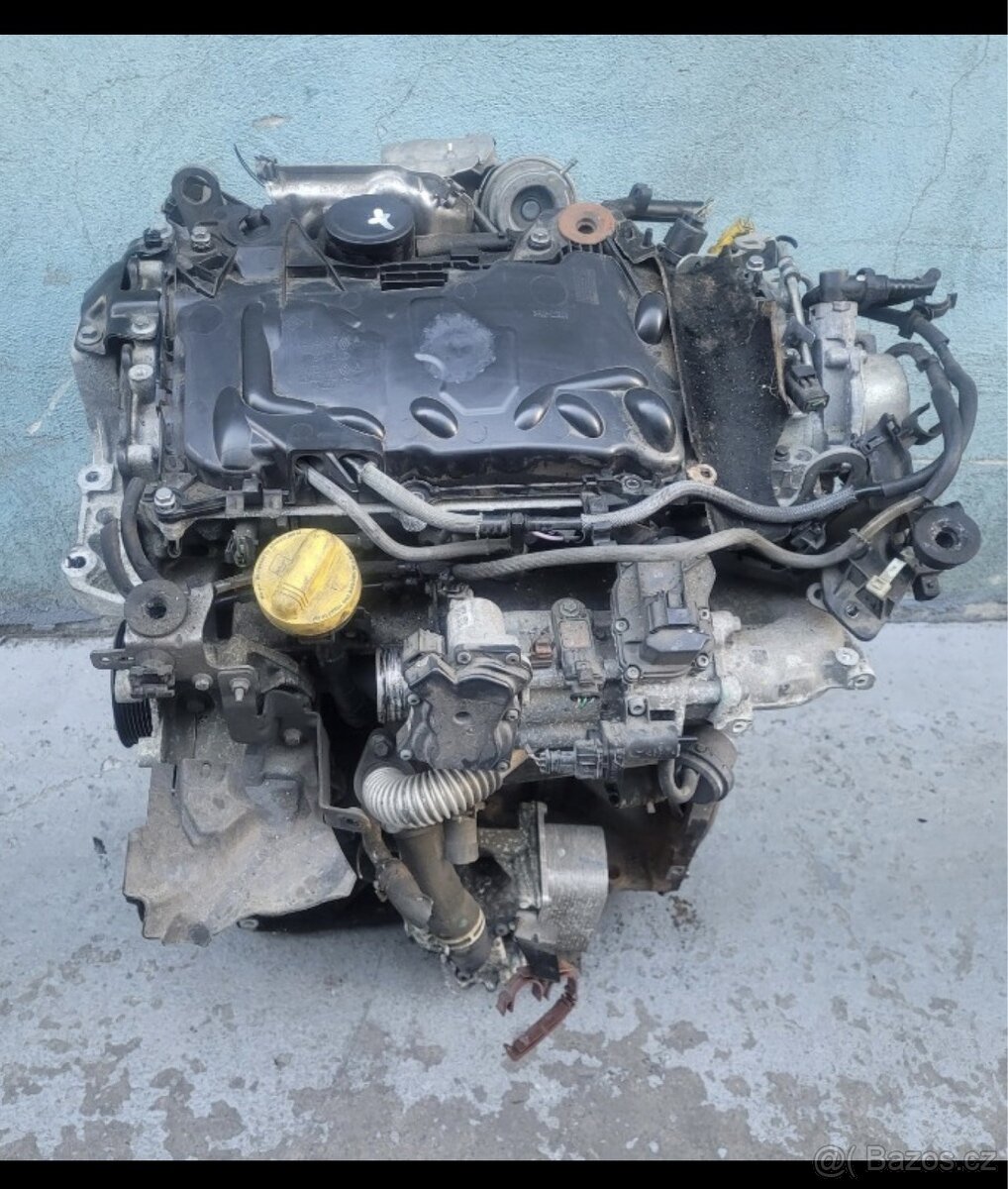 RENAULT TRAFIC OPEL VIVARO— 2.0 DCi-M9R——-MOTOR
