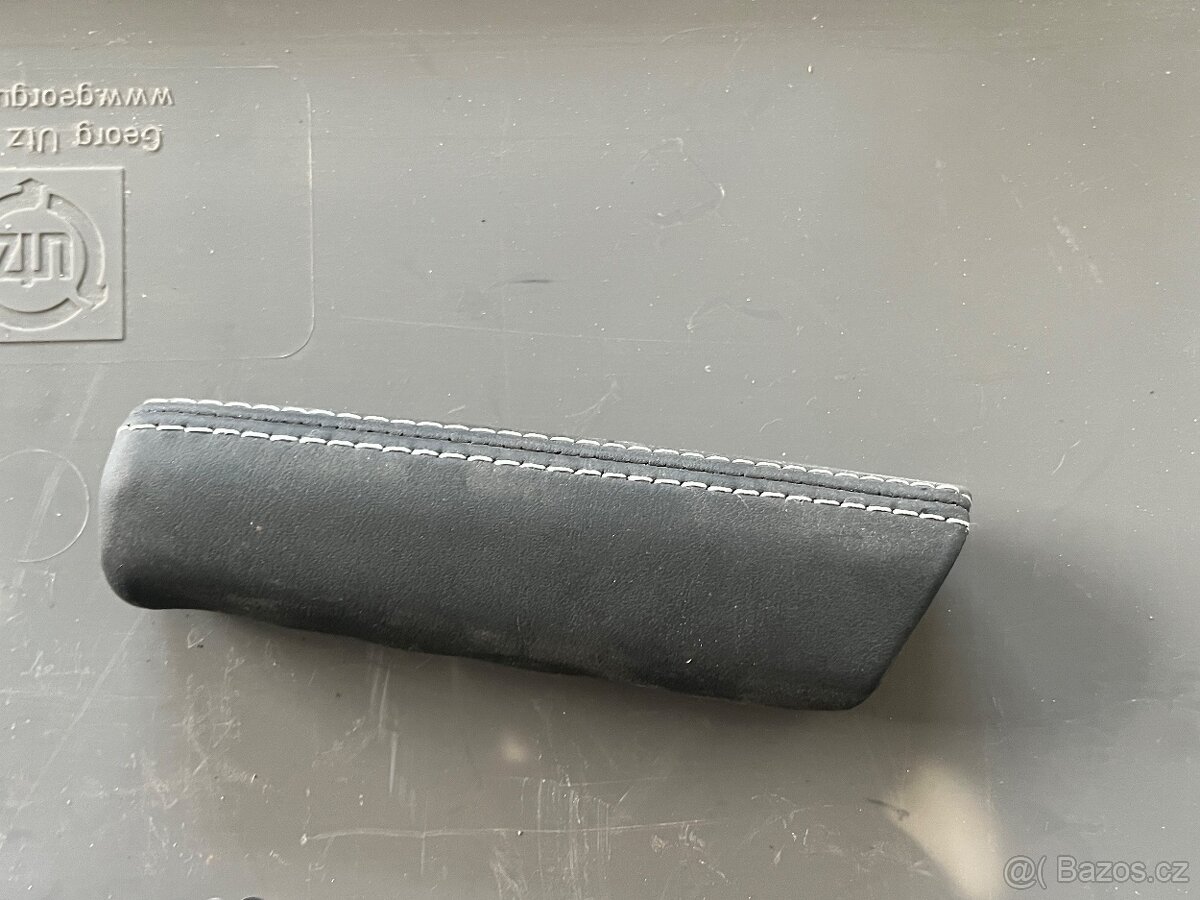 Kožená rukojeť řadící páky VW Škoda Audi Seat 1Z0711327D