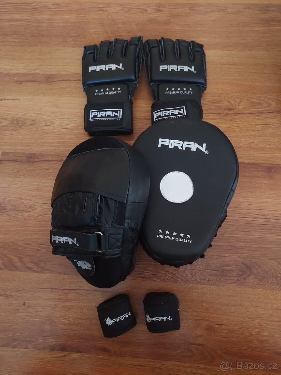 MMA set, rukavice, lapy