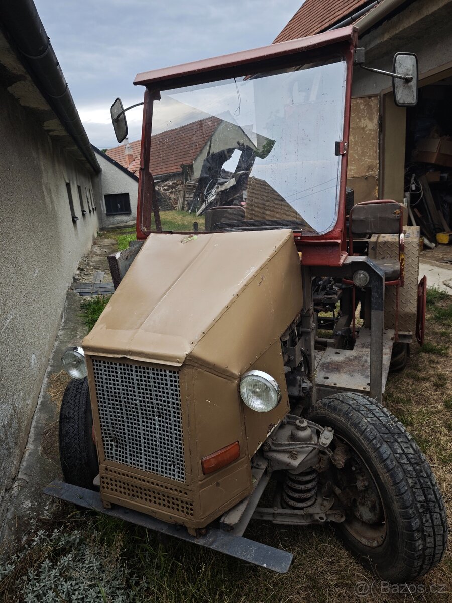Traktor
