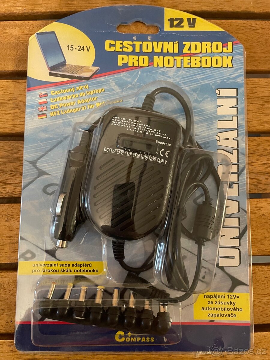 Cestovní adaptér pro notebooky