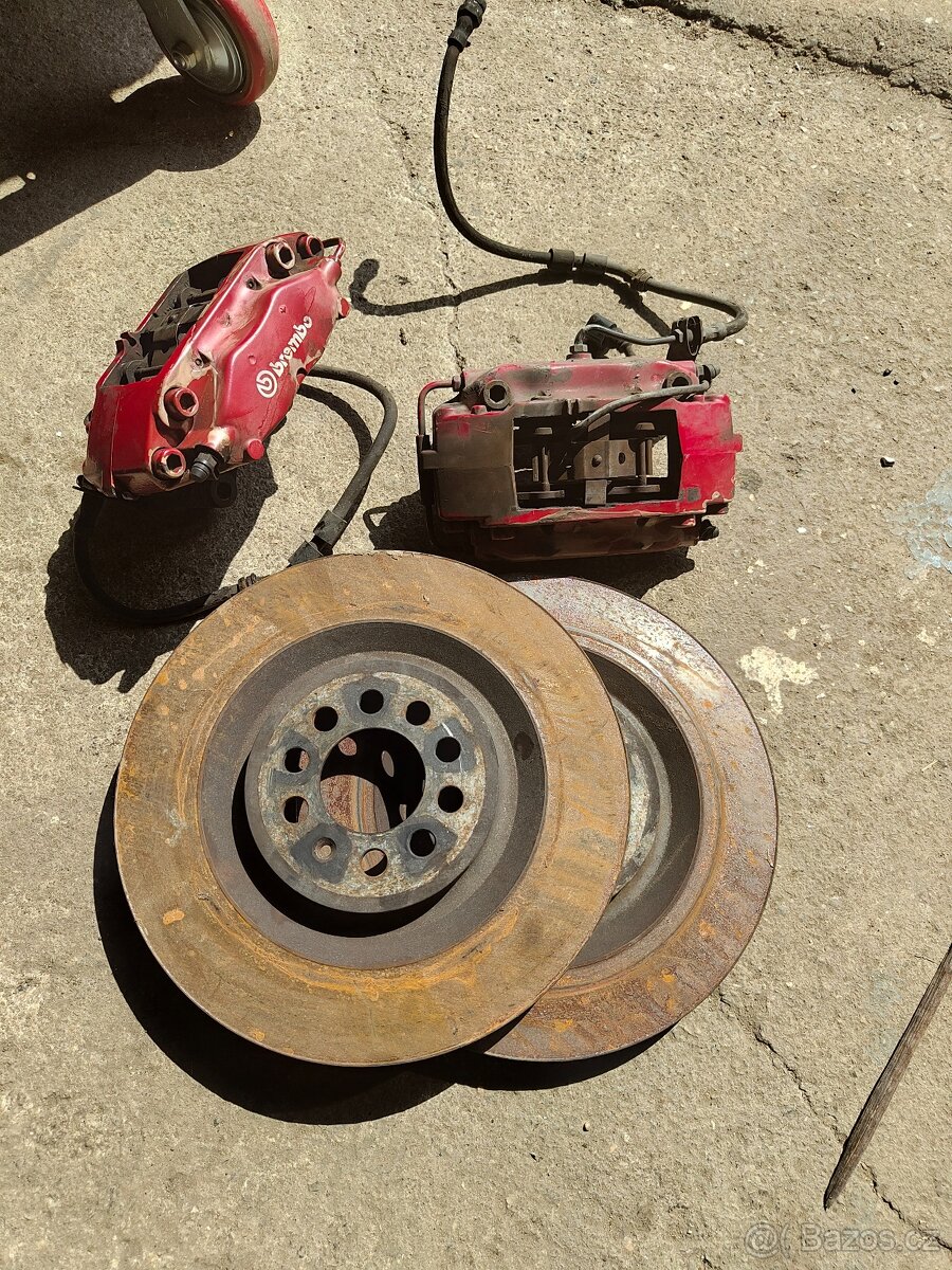4píst brzdy Brembo Seat Leon Cupra