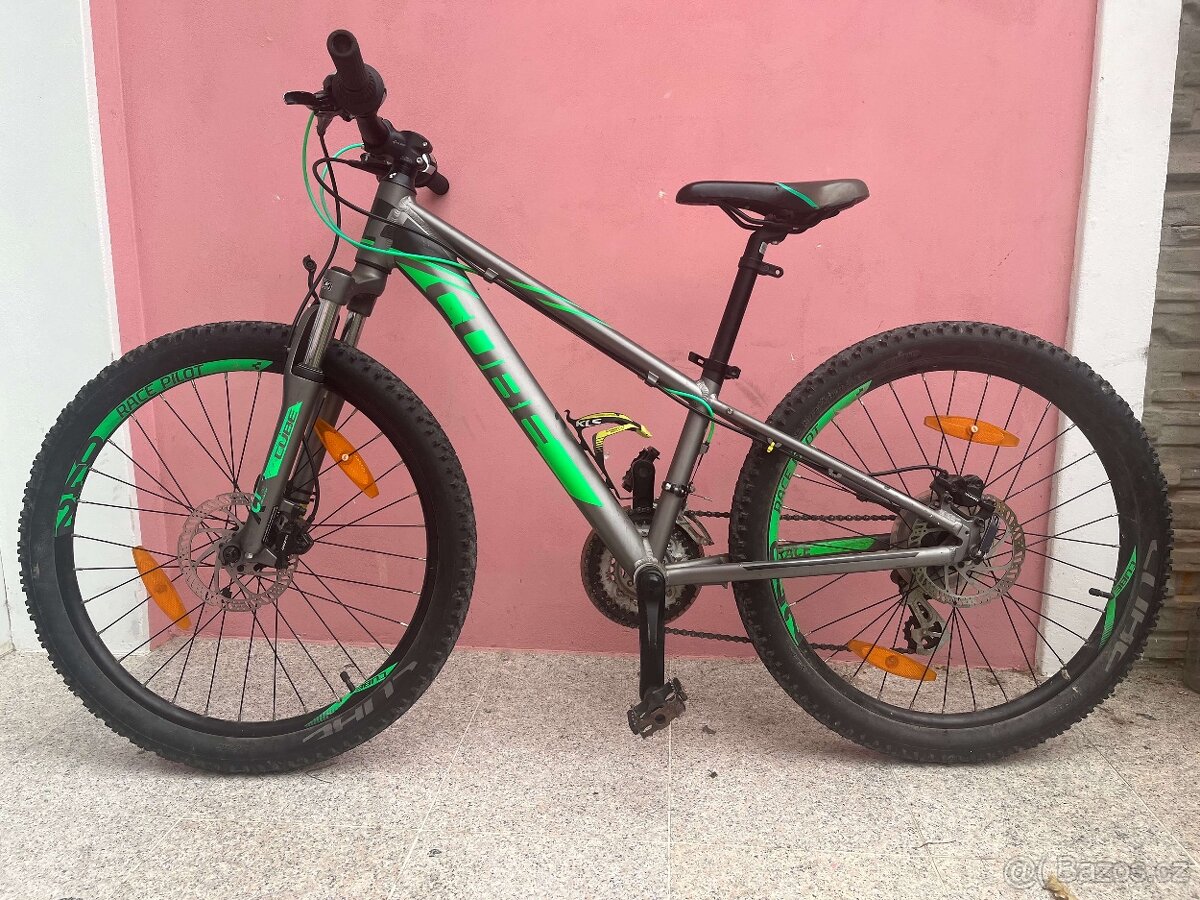 Dětské horské kolo Cube Race 240 (kola 24)