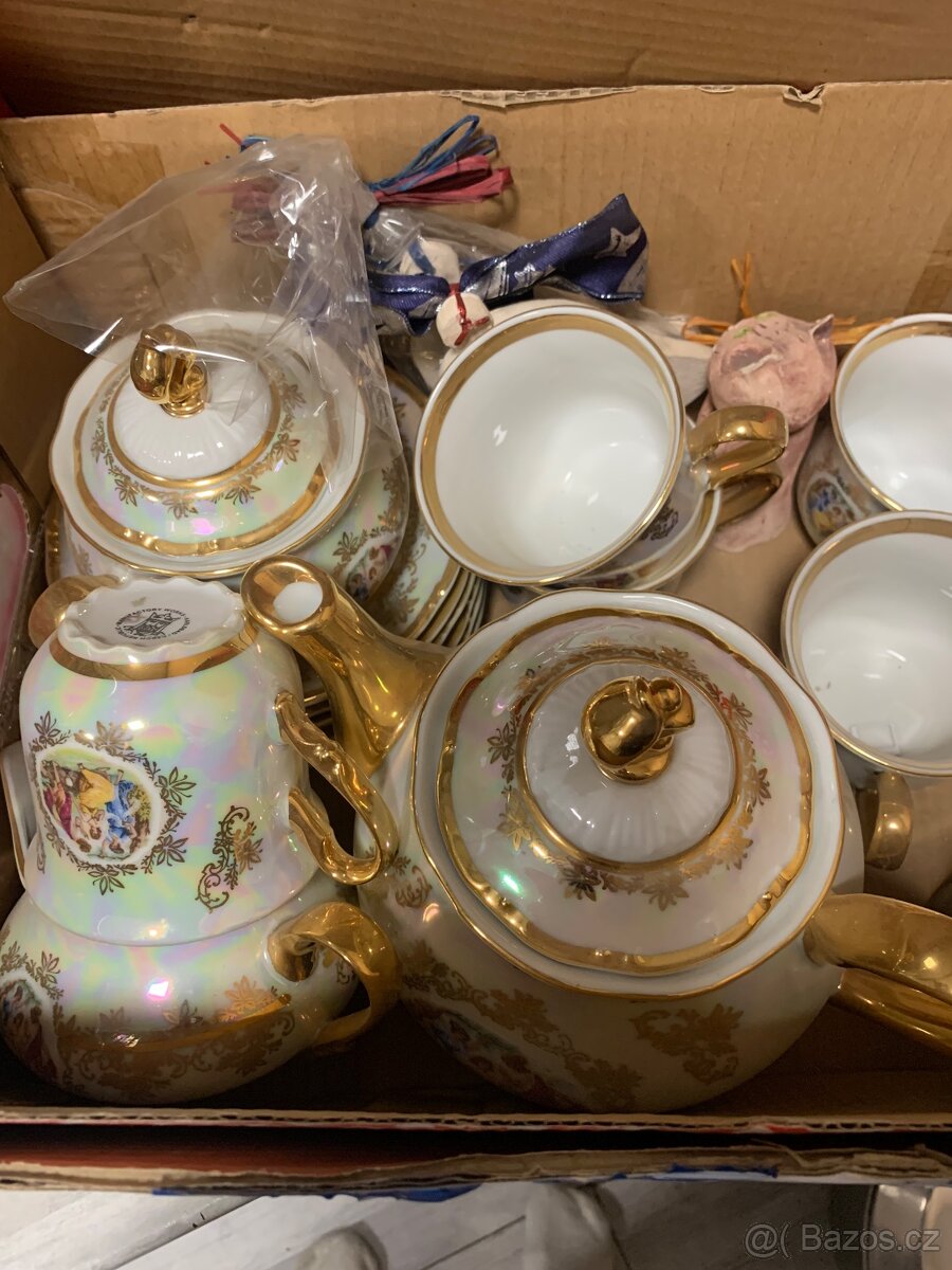 Sada porcelánu