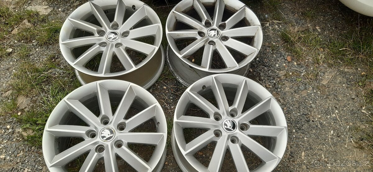 Skoda Yeti-Superb