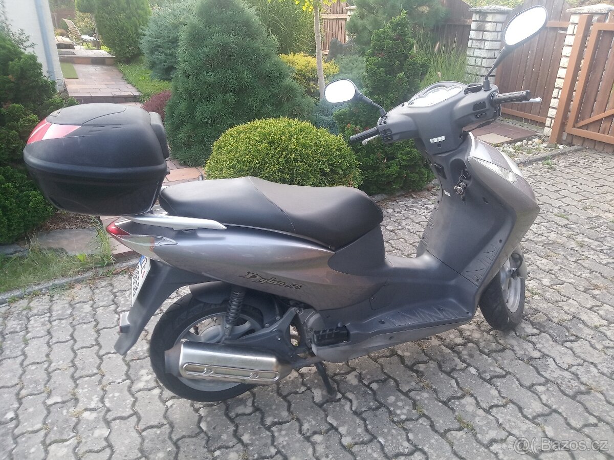 Honda Dylan 125