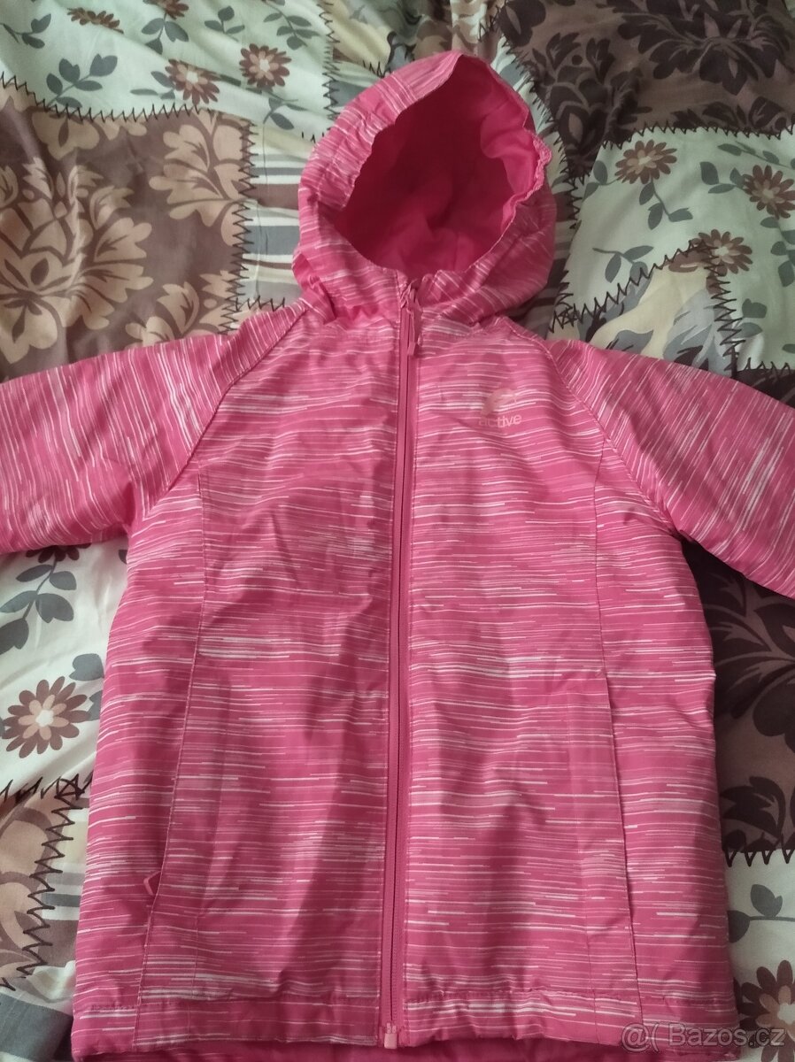 Dívčí zimní bunda, vel. 5/7 let