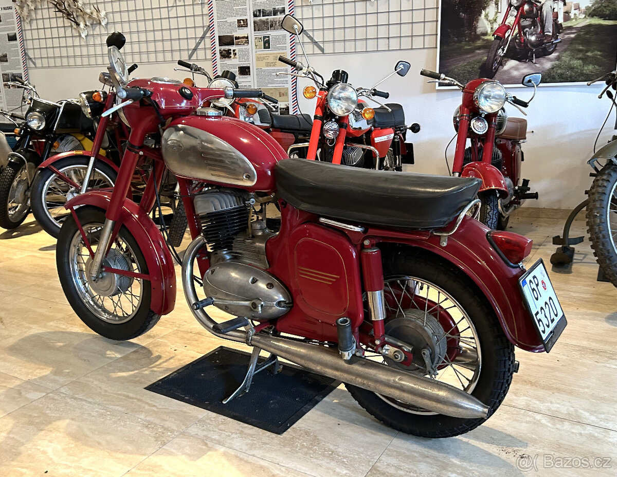 Jawa 250, typ 559, 1973