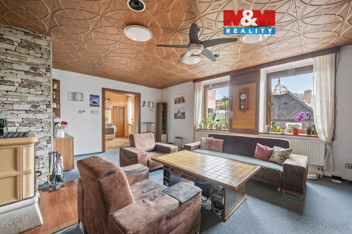 Prodej nájemního domu, 327 m², Červený Kostelec