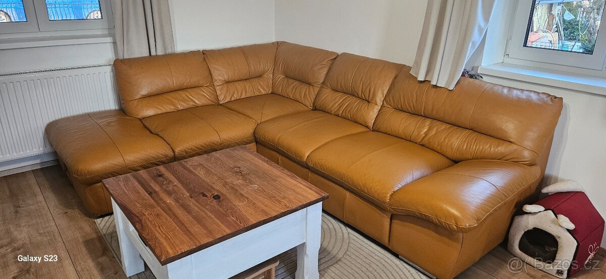 Rohová kožená sedačka
