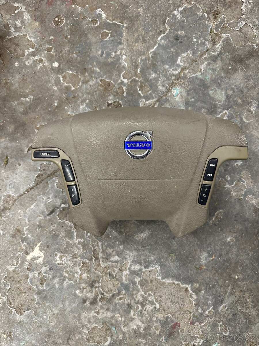 Volvo airbag do volantu