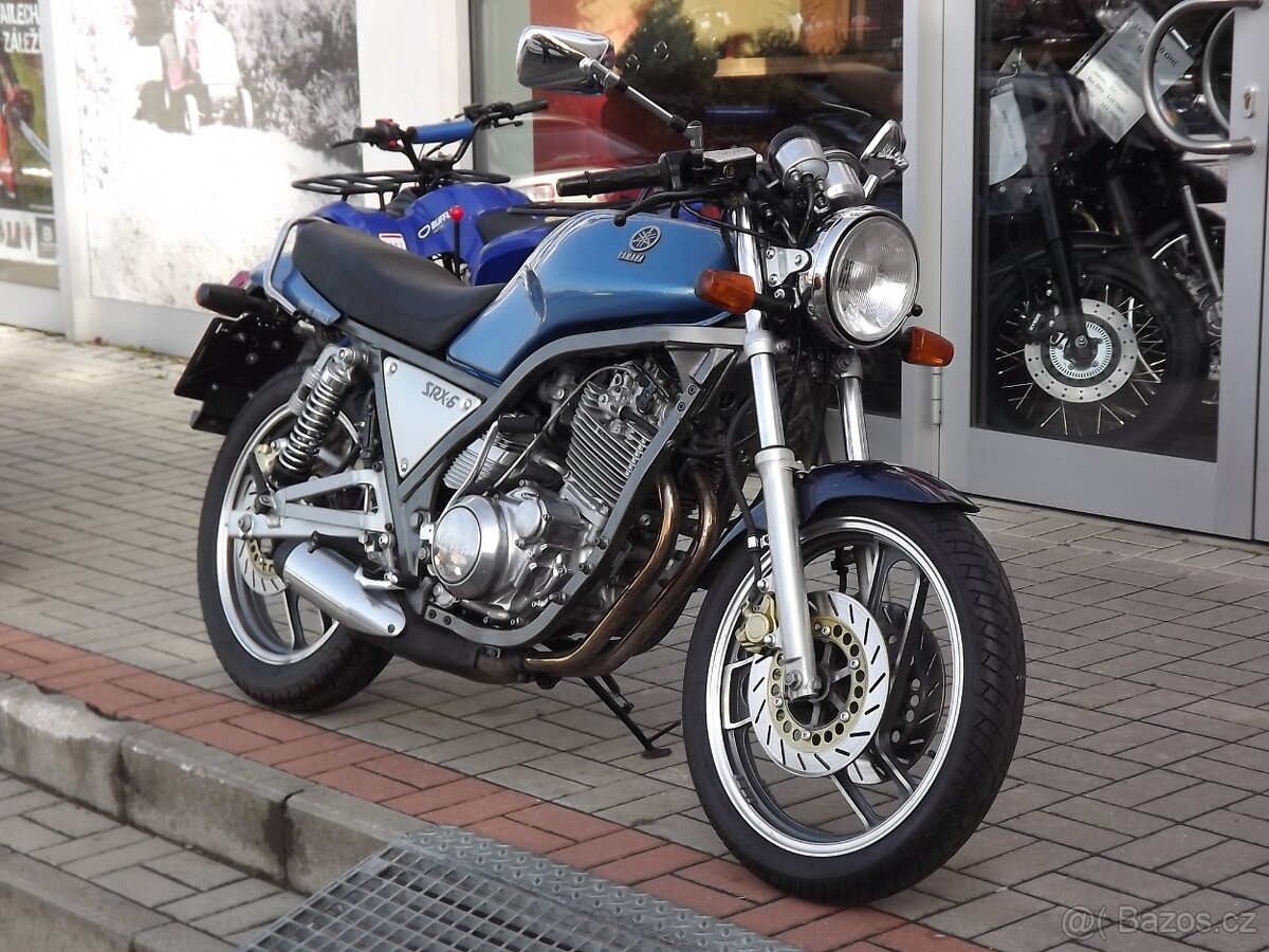 Yamaha SRX 600