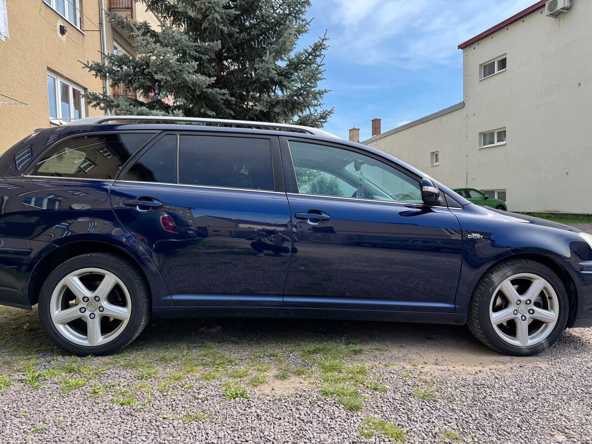 Avensis