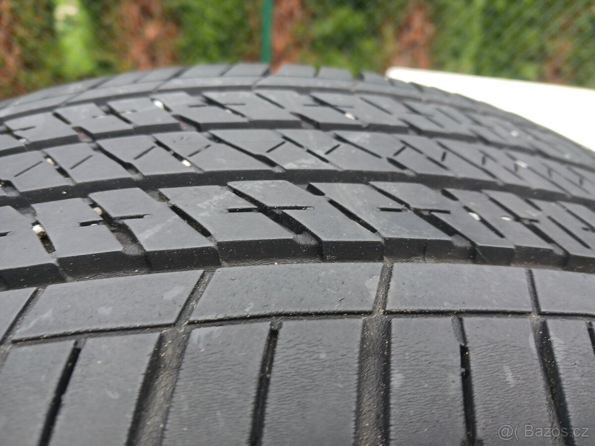 Letní pneu Bridgestone Eco Pia 235/55/18