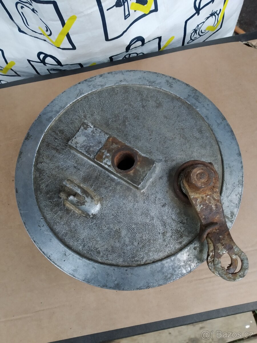 Brzdový Štít Kola Jawa/ČZ 125/351 150/352