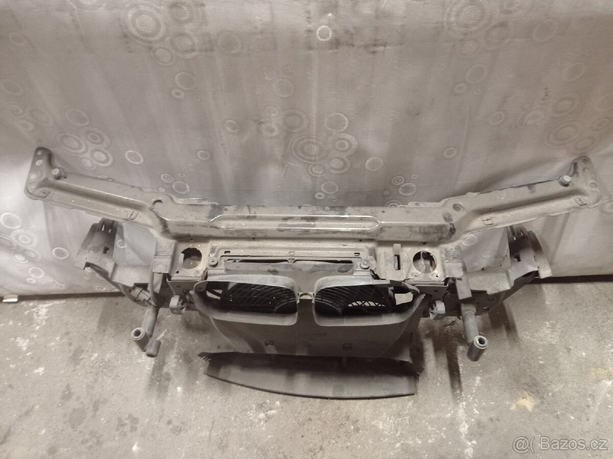 Přední čelo BMW E46