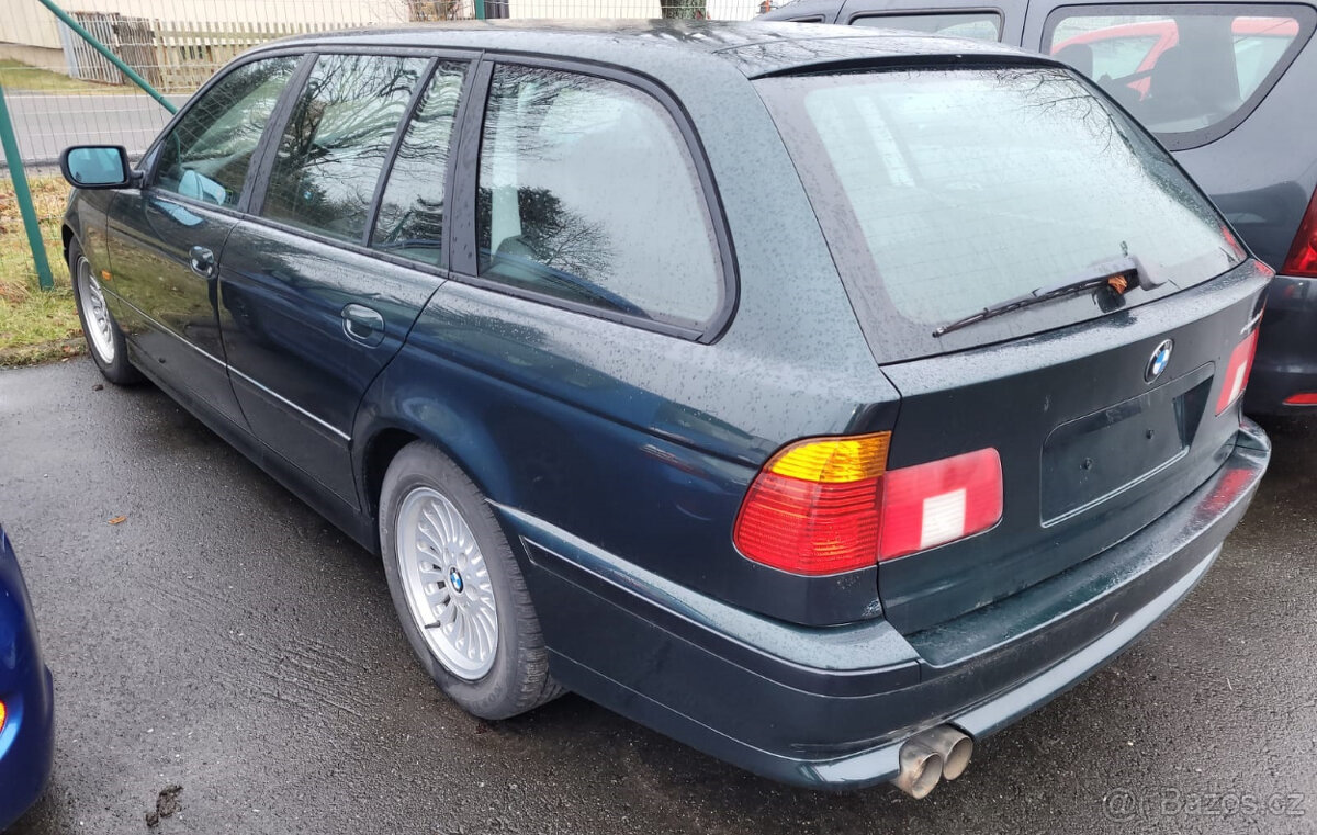 BMW 530i e39 touring bez motoru