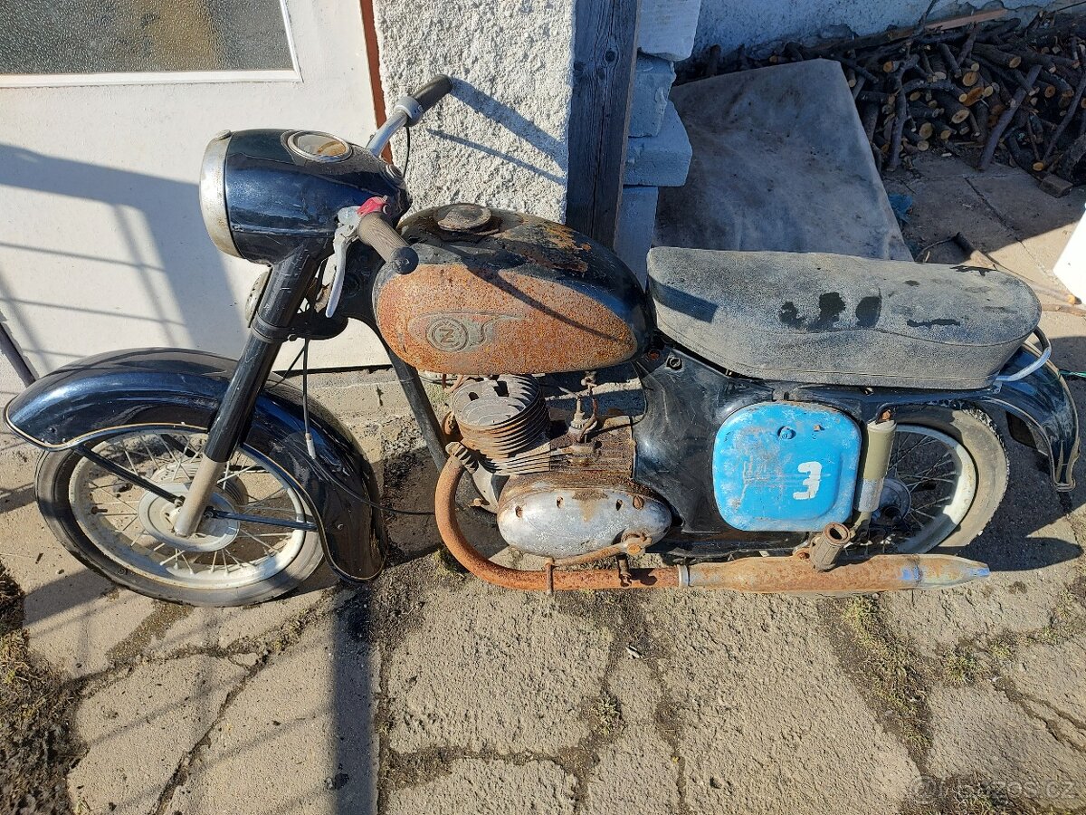 ČZ 125/453