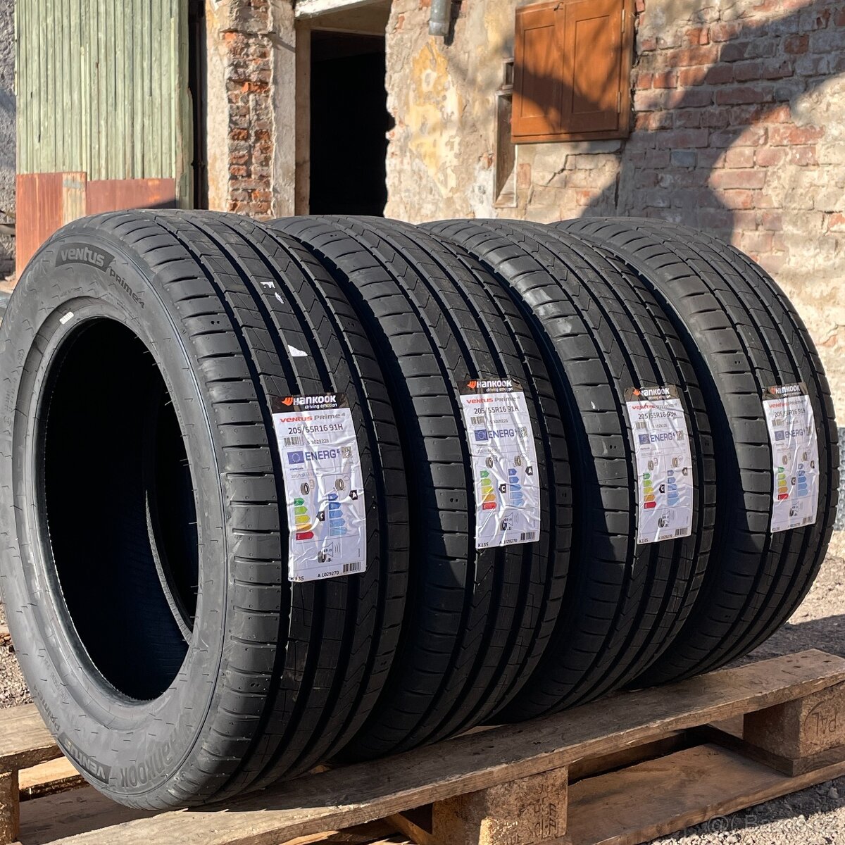Uplně nové letní pneu 205/55 R16 91H Hankook