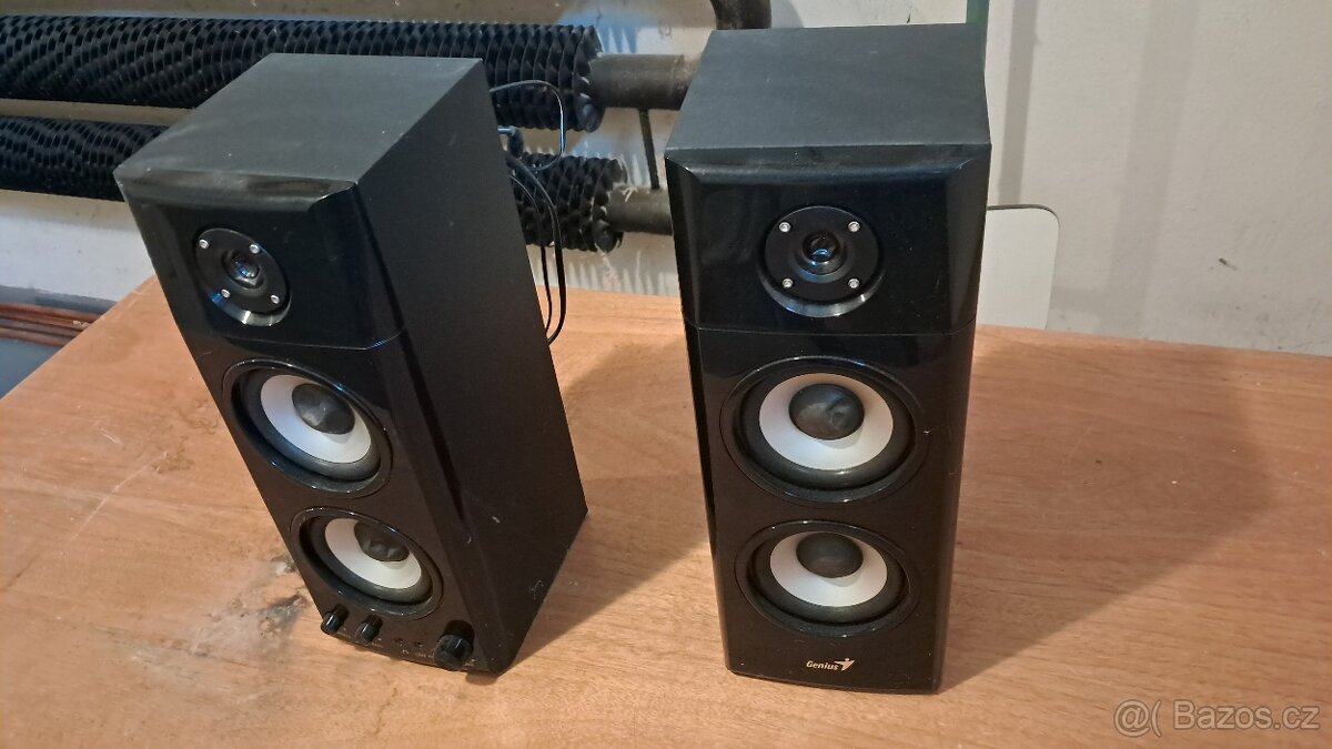 Genius HF1800