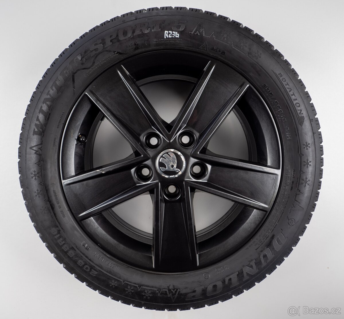 Škoda Octavia - Originání 16" alu kola - Zimní pneu