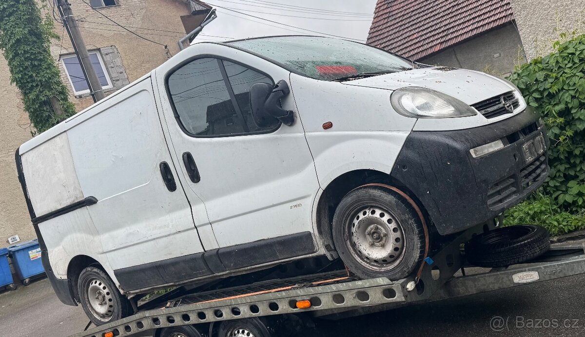 Rozprodam opel vivaro 1.9