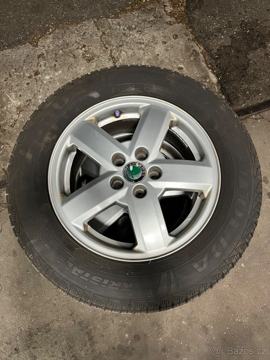 ALU 5x100 originální ŠKODA hliníkové ráfky s NOVÝMI PNEU