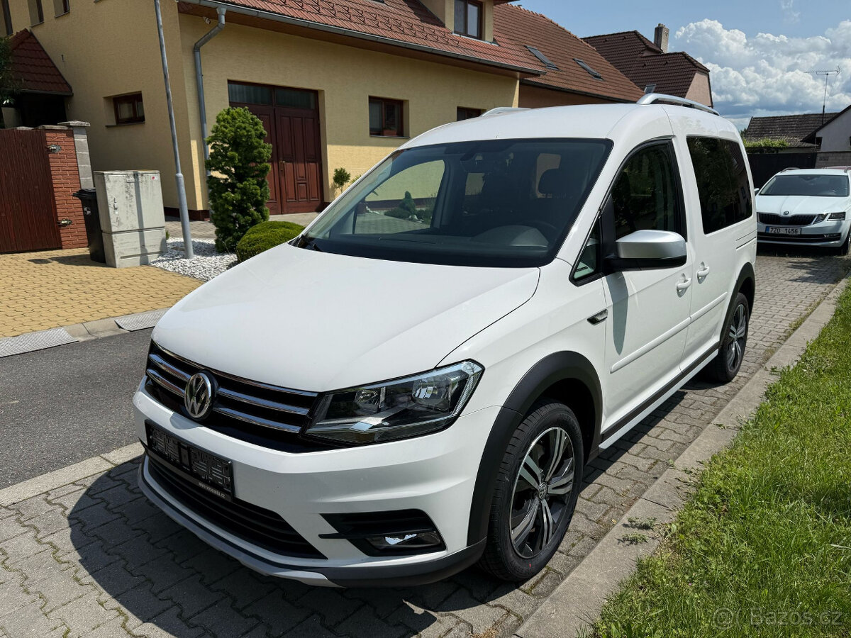 VW Caddy 1.4 TSi Alltrack, tempomat ACC, navi...