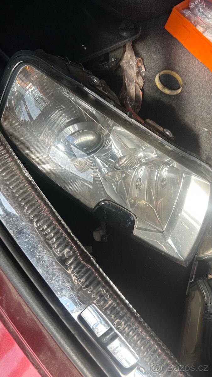 Svetla a okno ridicovo skoda superb1