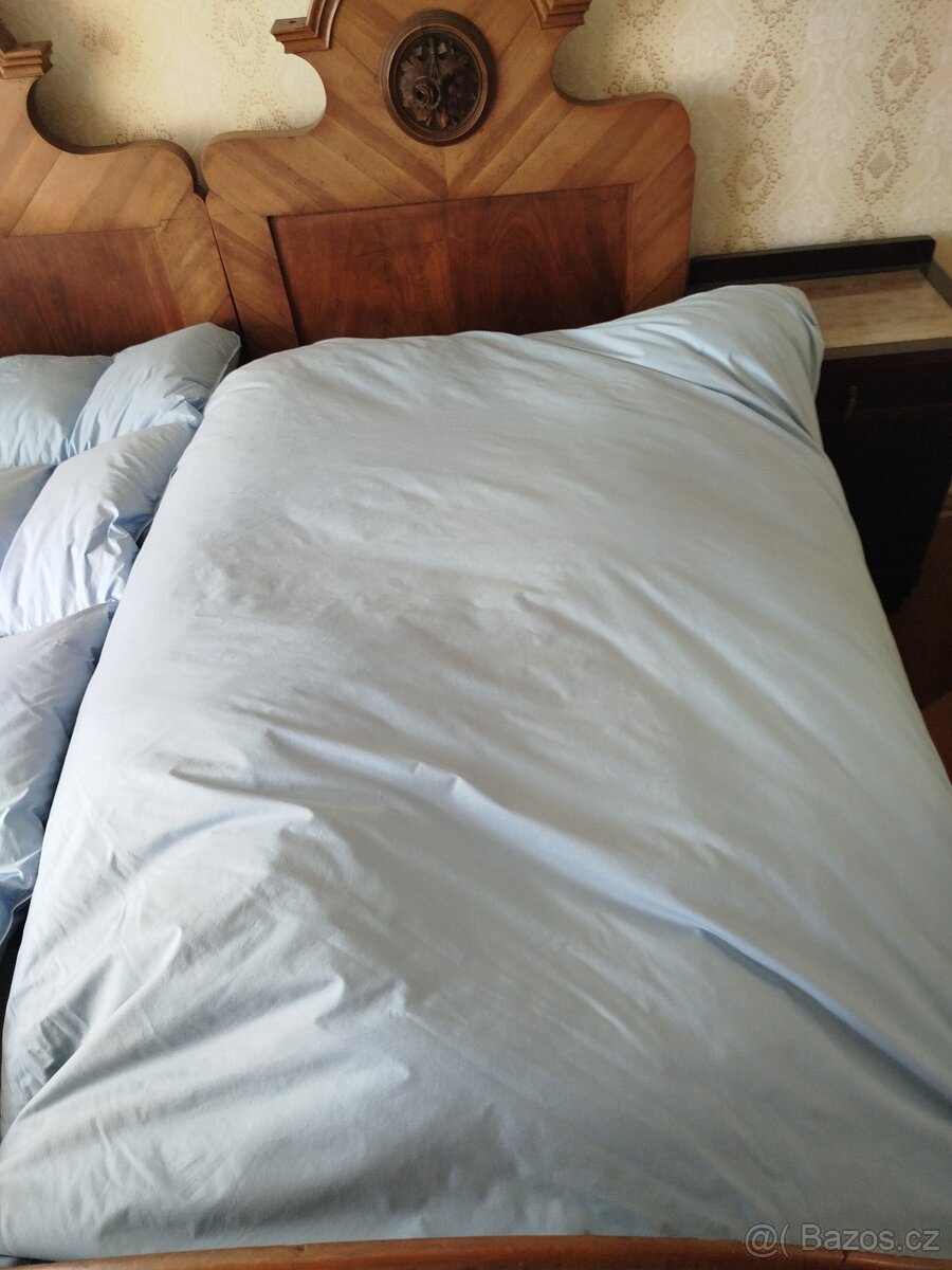 Péřová prošívaná deka a perina