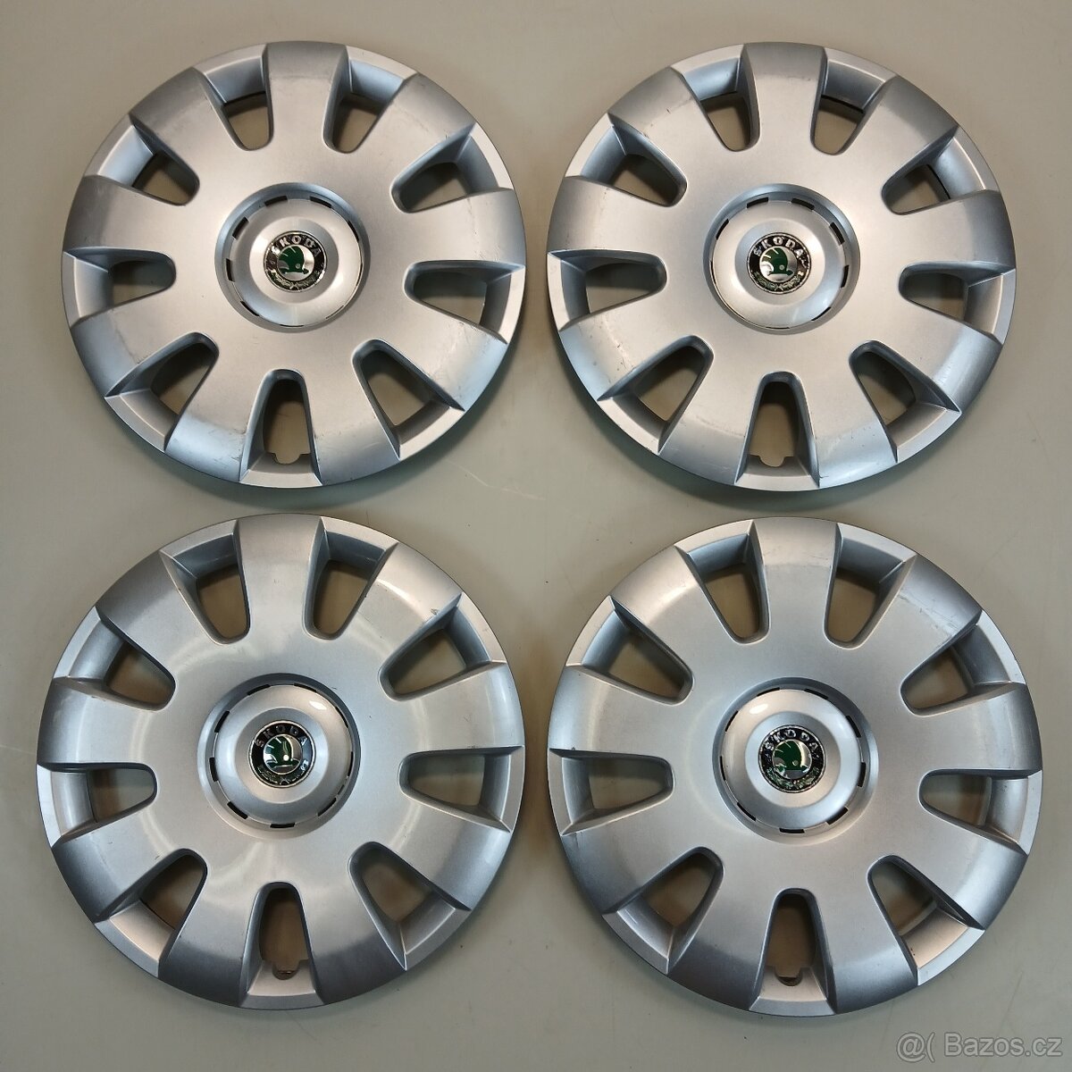 Poklice Škoda 15" 4ks