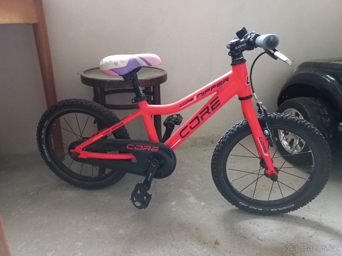 Lehké dětské jízdní kolo Core Nipper Al 16"
