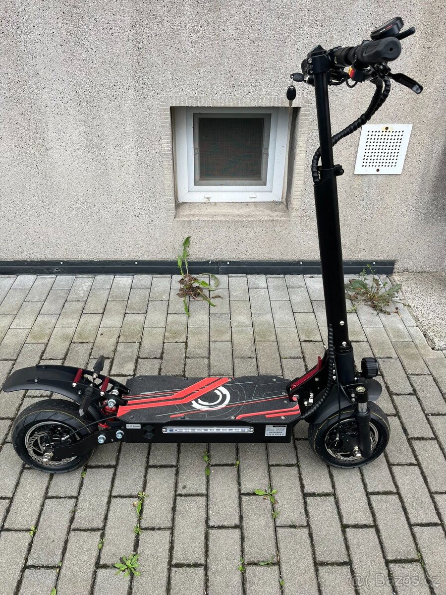 Elektrokoloběžka BOYU Q7 3200W 60KM/H 19AH