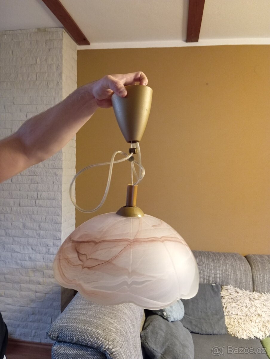 Prodám krásné skleněné lustry
